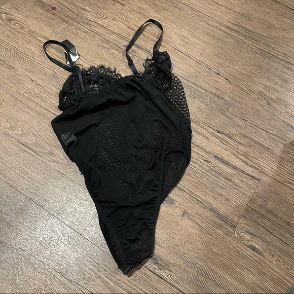 Nasty Gal | Such a Mesh Black Bodysuit in Black - Picture 3 of 10